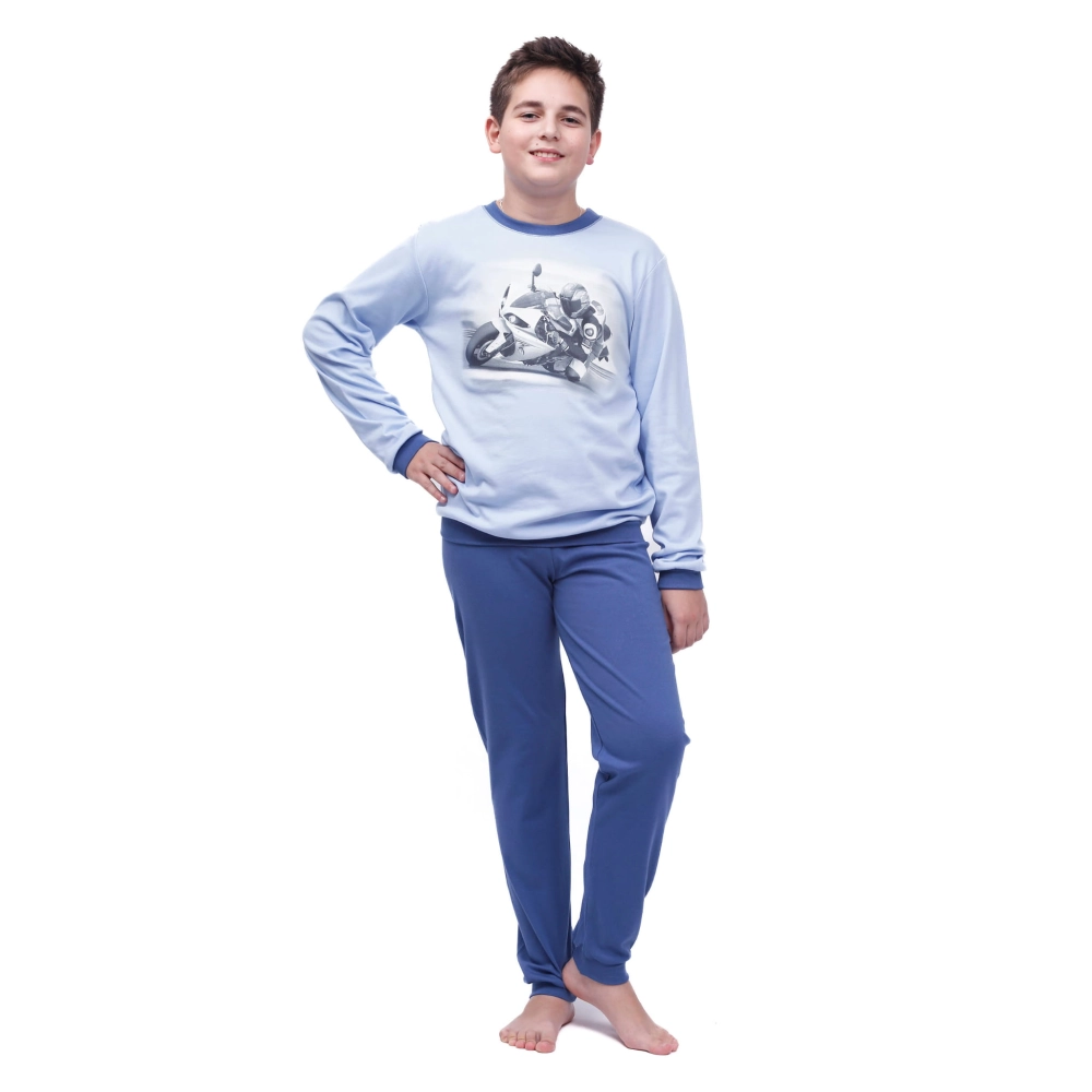 romek boy motocykl.jpg