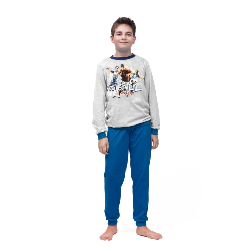 romek boy football melanz.jpg