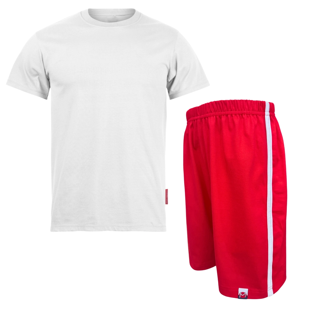 biała koszulka t-shirt czerwone spodenki gimnastyczne na wf